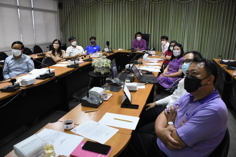 สพป.เชียงราย เขต 1 ประชุมประเมินตัวชี้วัดตามมาตรการปรับปรุงประสิทธิภาพในการฎิบัติราชการ