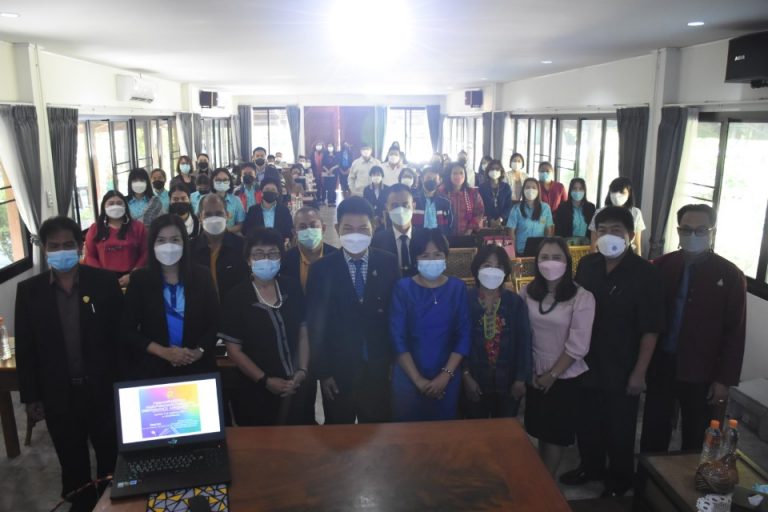 เปิดการอบรมการจัดทำข้อตกลงในการพัฒนางาน กลุ่มโรงเรียนขุนกรณ์ดอนชัย